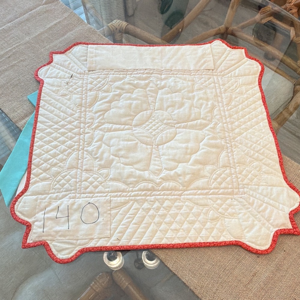 Handmade Quilted Patchwork Floral Table Runner Red White Multi Dresden Plate - Picture 9 of 14
